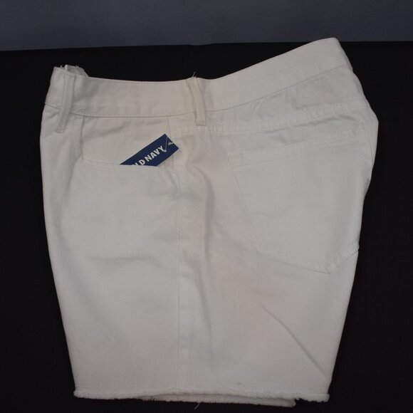 OLD NAVY FLIRT WHITE‎ DENIM SHORTS - Picture 6 of 6